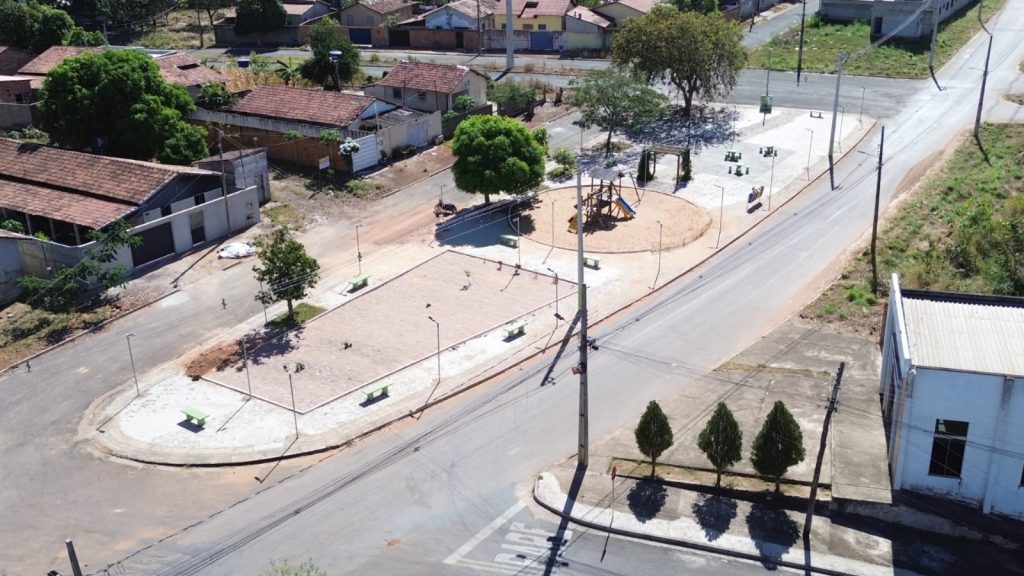 Praça Altino Pereira Maia poderá ser revitalizada após requerimento do vereador Lucas Freitas ser aprovado na Câmara