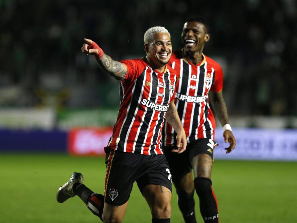 São Paulo vence o Juventude ganha fôlego no Brasileirão sao-paulo-vence-o-juventude-ganha-folego-no-brasileirao