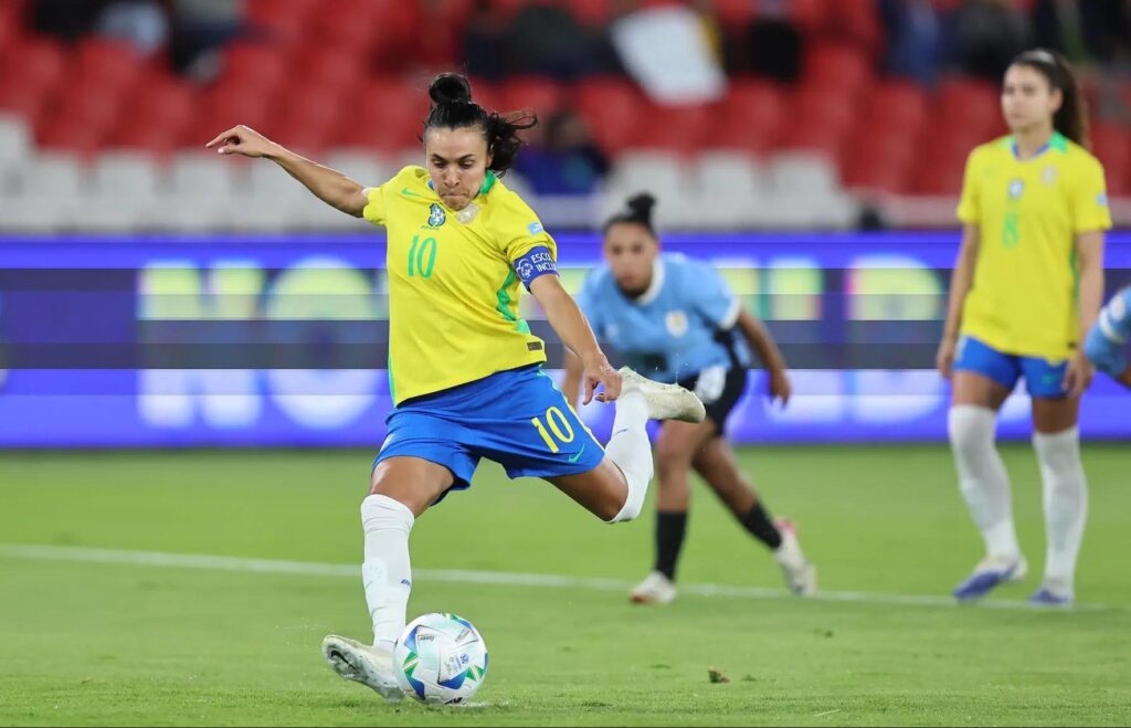 Brasil goleia Uruguai por 5 a 1 e garante vaga na final da Copa América Feminina brasil-goleia-uruguai-por-5-a-1-e-garante-vaga-na-final-da-copa-america-feminina