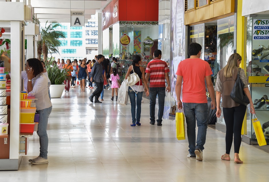 Procon Goiânia aponta variação de até 299% em itens para Dia dos Pais procon-goiania-aponta-variacao-de-ate-299%-em-itens-para-dia-dos-pais