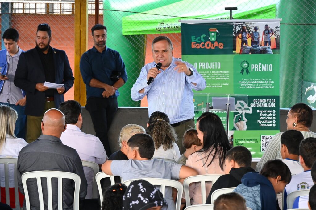 Mabel lança projeto Eco Escolas e incentiva reciclagem nas unidades de ensino mabel-lanca-projeto-eco-escolas-e-incentiva-reciclagem-nas-unidades-de-ensino