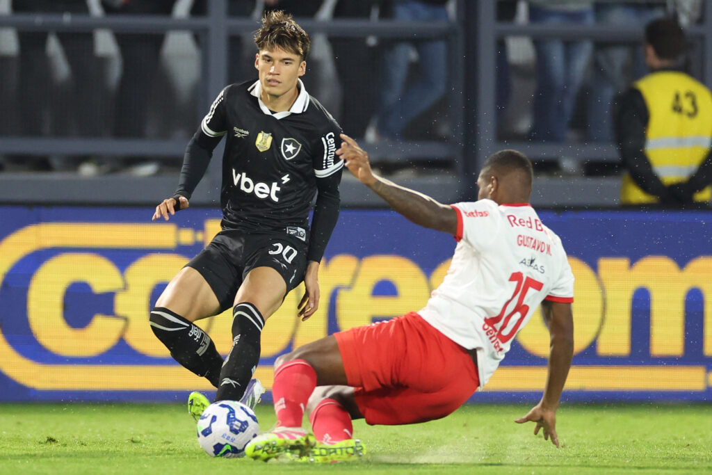 botafogo-vence-bragantino-fora-de-casa-e-avanca-para-quartas-da-copa-do-brasil
