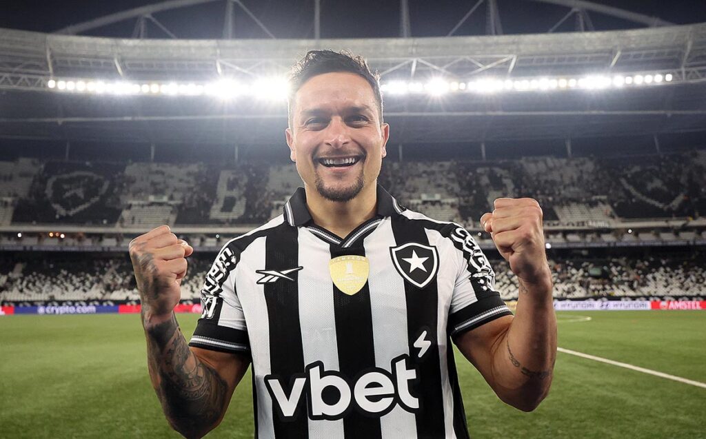 Botafogo vence LDU com gol relâmpago e leva vantagem mínima para o Equador botafogo-vence-ldu-com-gol-relampago-e-leva-vantagem-minima-para-o-equador