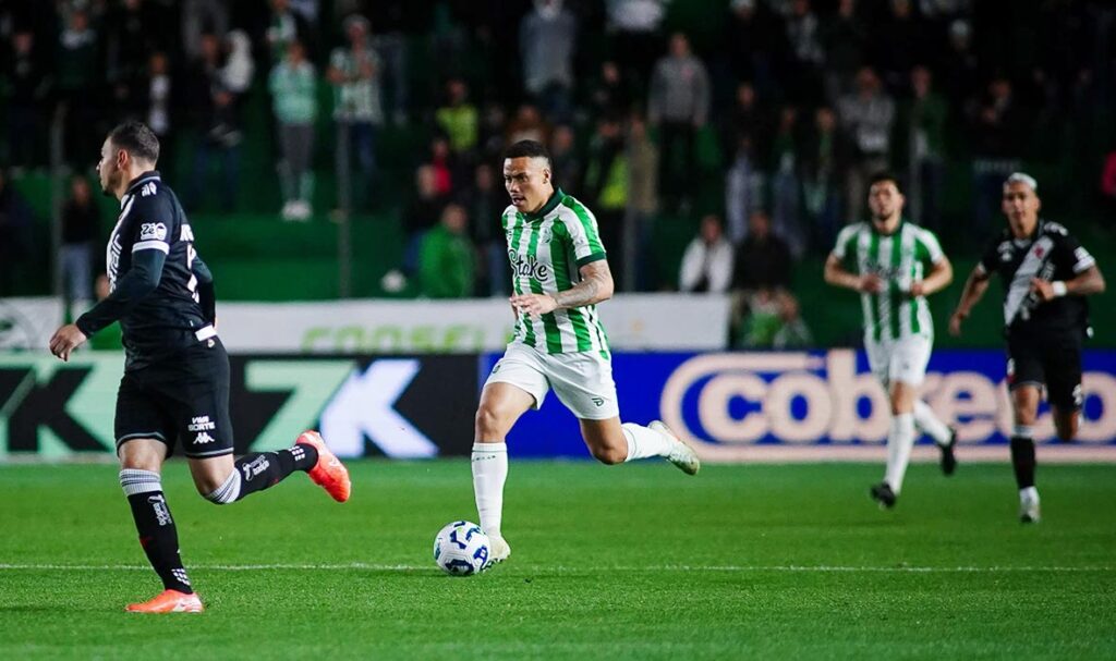 Juventude vence o Vasco por 2 a 0 no Brasileirão juventude-vence-o-vasco-por-2-a-0-no-brasileirao