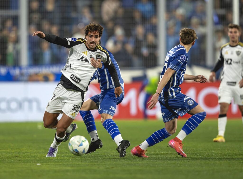 Atlético-MG vence Godoy Cruz e avança para as quartas da Sul-Americana atletico-mg-vence-godoy-cruz-e-avanca-para-as-quartas-da-sul-americana