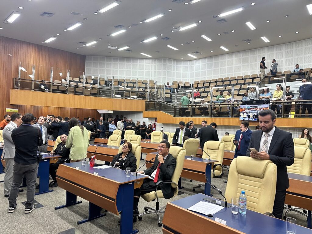 partidos-comecam-a-definir-integrantes-da-cei-do-limpa-gyn-na-camara