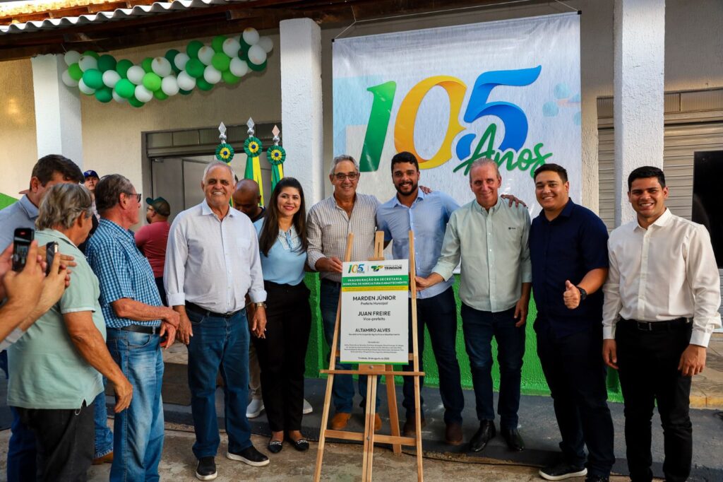 Prefeitura de Trindade inaugura novas sedes da Agricultura e Educação prefeitura-de-trindade-inaugura-novas-sedes-da-agricultura-e-educacao
