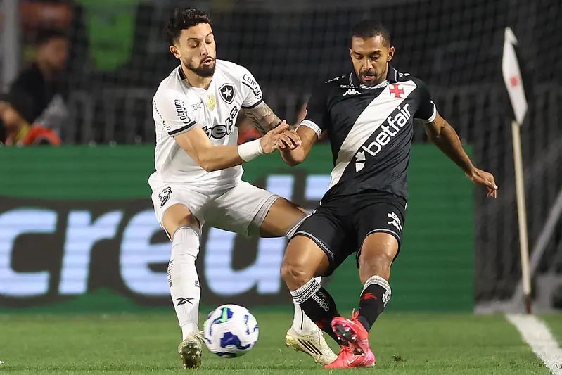  vasco-e-botafogo-deixam-decisao-para-jogo-de-volta-na-copa-do-brasil