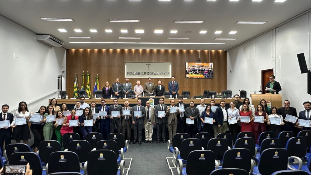 Câmara Municipal realiza Sessão Solene em Homenagem aos Advogados da OAB Porangatu