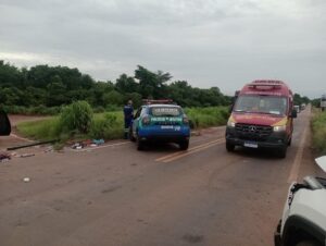 mae-e-filha-de-8-meses-morrem-em-acidente-na-rodovia-go-164