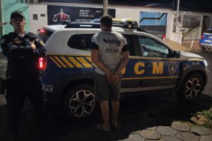 Homem é detido pela GCM de Aparecida por importunação sexual em praça homem-e-detido-pela-gcm-de-aparecida-por-importunacao-sexual-em-praca