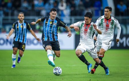 Grêmio vence o Palestino e segue firme na briga no Grupo F da Sul-Americana gremio-vence-o-palestino-e-segue-firme-na-briga-no-grupo-f-da-sul-americana
